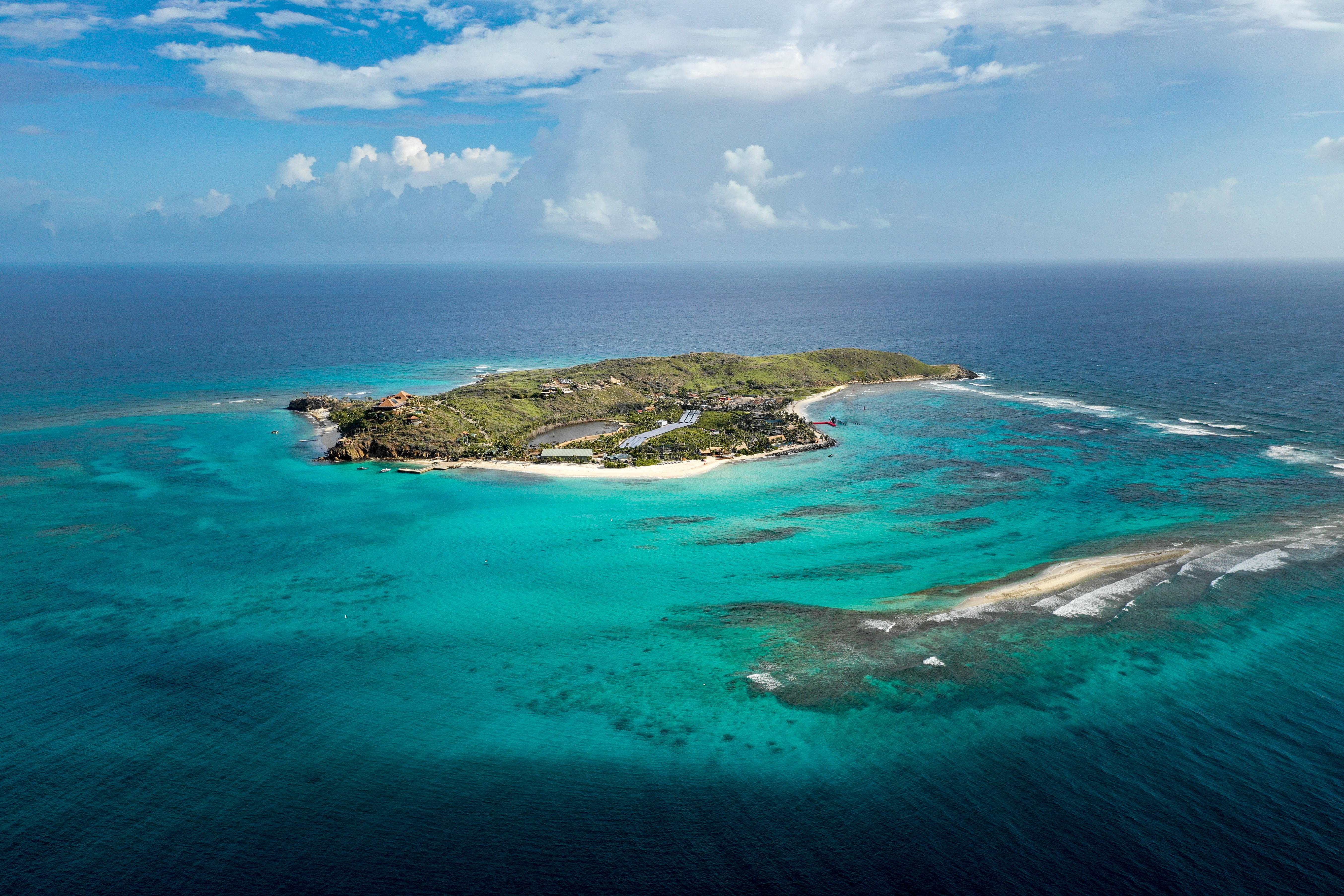 10 islands. Неккер, Виргинские острова. Necker Island, британские Виргинские острова. Неккер остров Брэнсон. Остров Неккер сверху.